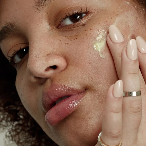 Matter of Fact Wrinkle + Texture Concentrate - Picture 9 of 13